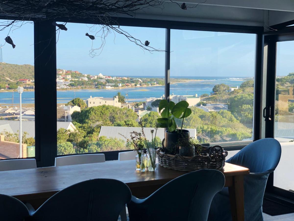 Karee Manor Guesthouse Stilbaai Exteriör bild